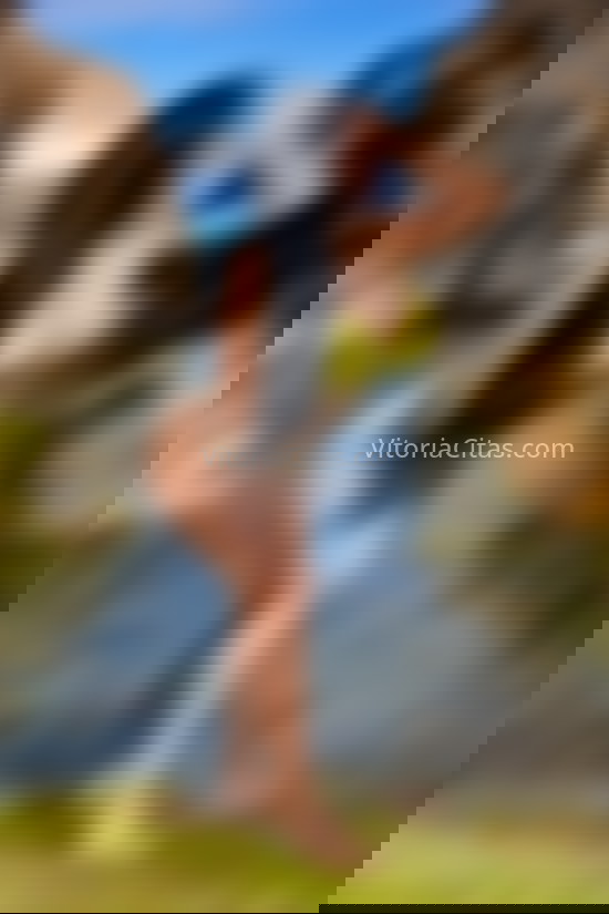 Camila, hermosa estudiante latina. 634067850. Citas en VITORIA, VITORIA. www.vitoriacitas.com.