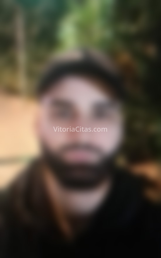 Saúl, educado y buen amigo. 610657829. Citas en VITORIA, VITORIA. www.vitoriacitas.com.
