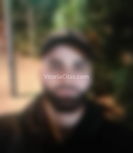 Saúl, educado y buen amigo. 610657829. Citas en VITORIA, VITORIA. www.vitoriacitas.com.