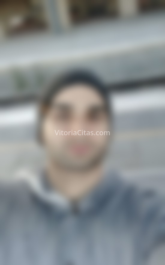 Saúl, educado y buen amigo. 610657829. Citas en VITORIA, VITORIA. www.vitoriacitas.com.