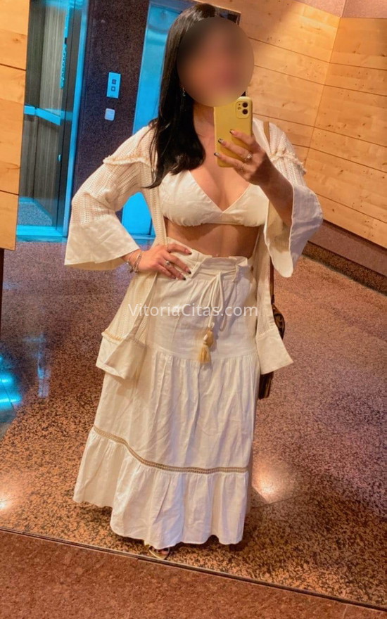 Camila, estupenda brasileña. 643054425. Citas en VITORIA, VITORIA. www.vitoriacitas.com.