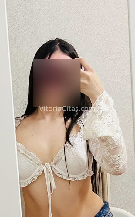 Valentina, modelo morena. 614592244. Citas en VITORIA, VITORIA. www.vitoriacitas.com.