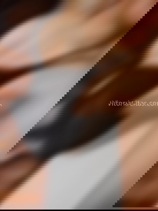 Larissa, brasileña de 27 años. 614364394. Citas en VITORIA, VITORIA. www.vitoriacitas.com.