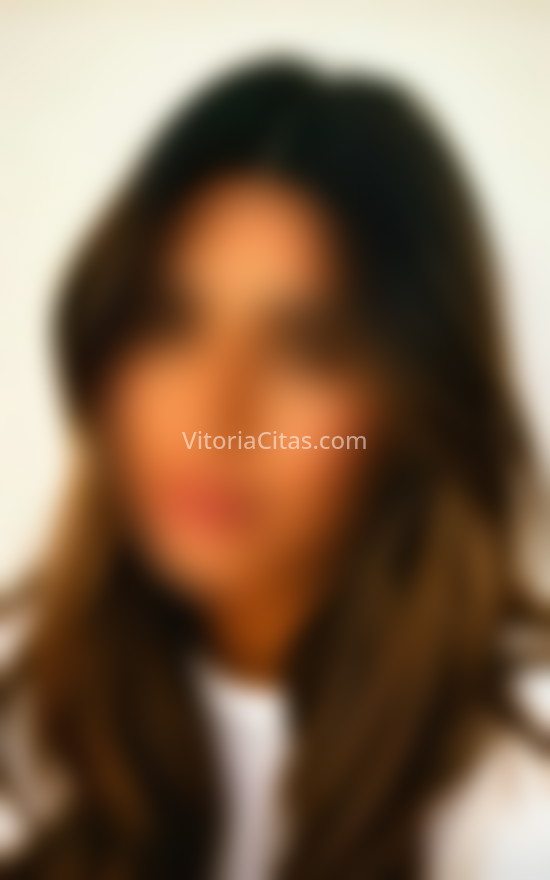 Mía Luna brasileña natural. 647790303. Citas en VITORIA, VITORIA. www.vitoriacitas.com.