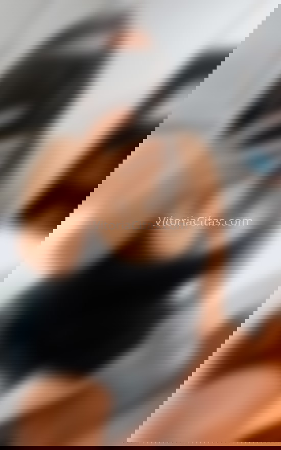 Dayana, con ganas de hacer planes. 615037050. Citas en VITORIA, VITORIA. www.vitoriacitas.com.