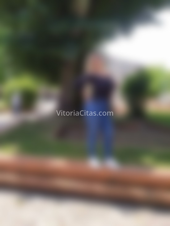 Cristal, brasileña madura. 613780045. Citas en VITORIA, VITORIA. www.vitoriacitas.com.