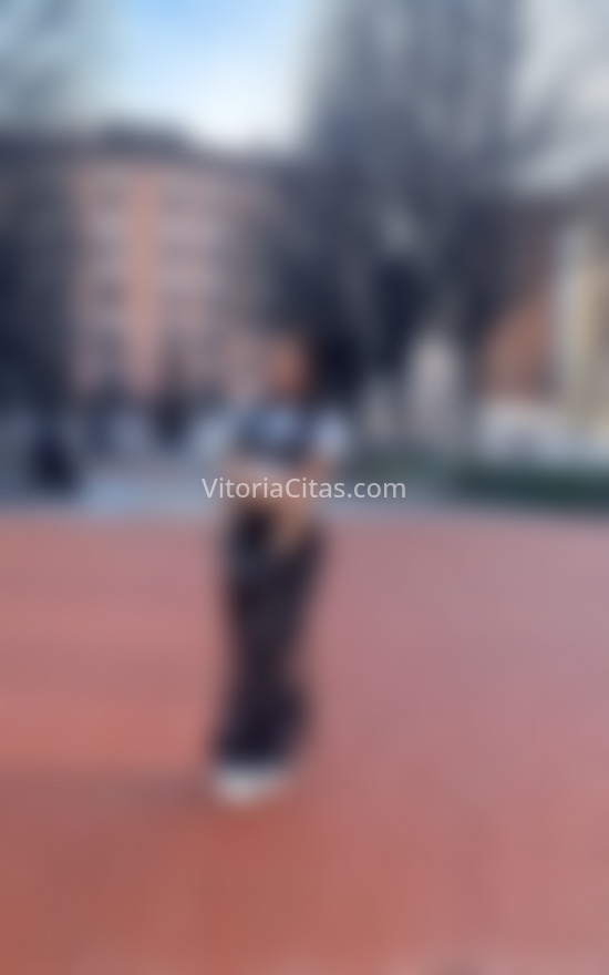 Melany, morena encantadora. 604143510. Citas en VITORIA, VITORIA. www.vitoriacitas.com.