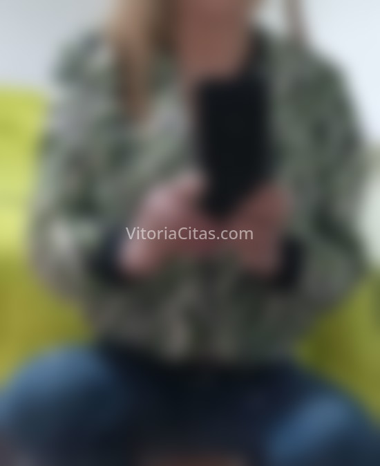 Karina, bella mujer brasileña. 643945637. Citas en VITORIA, VITORIA. www.vitoriacitas.com.