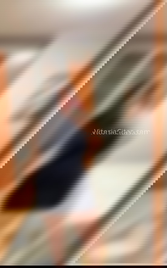 Dulce, encantadora latina. 643200308. Citas en VITORIA, VITORIA. www.vitoriacitas.com.