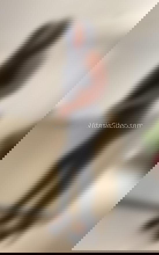 Valeria, recién llegada a la ciudad. 647947227. Citas en VITORIA, VITORIA. www.vitoriacitas.com.