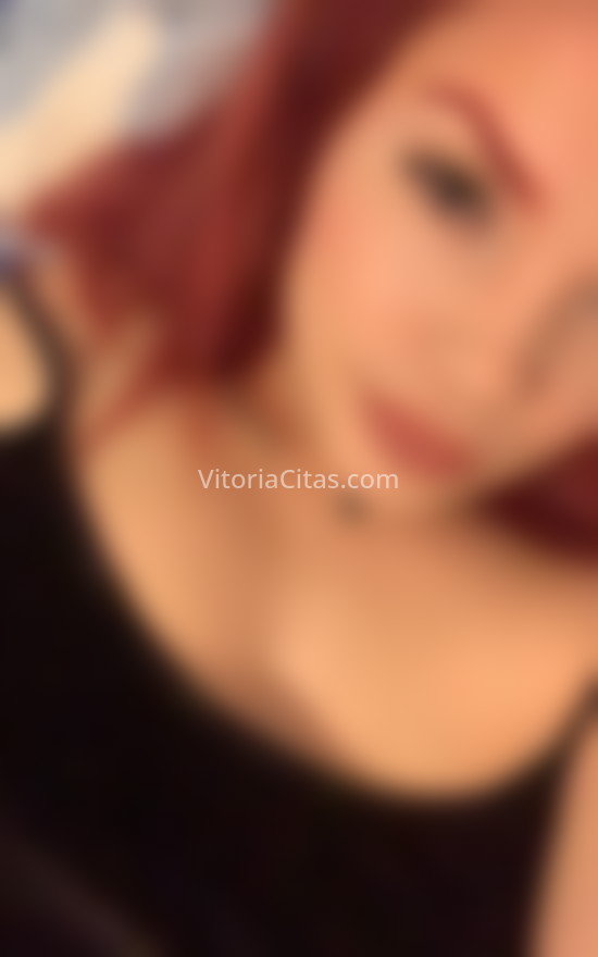 Victoria, colombiana pelirroja. 641306382. Citas en VITORIA, VITORIA. www.vitoriacitas.com.