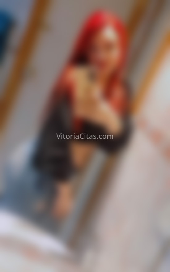 Victoria, colombiana pelirroja. 641306382. Citas en VITORIA, VITORIA. www.vitoriacitas.com.