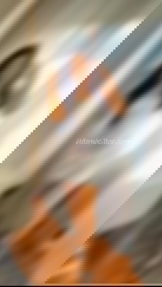 Aleja, joven colombiana. 641942411. Citas en VITORIA, VITORIA. www.vitoriacitas.com.