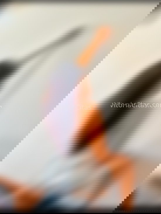 Aleja, joven colombiana. 641942411. Citas en VITORIA, VITORIA. www.vitoriacitas.com.