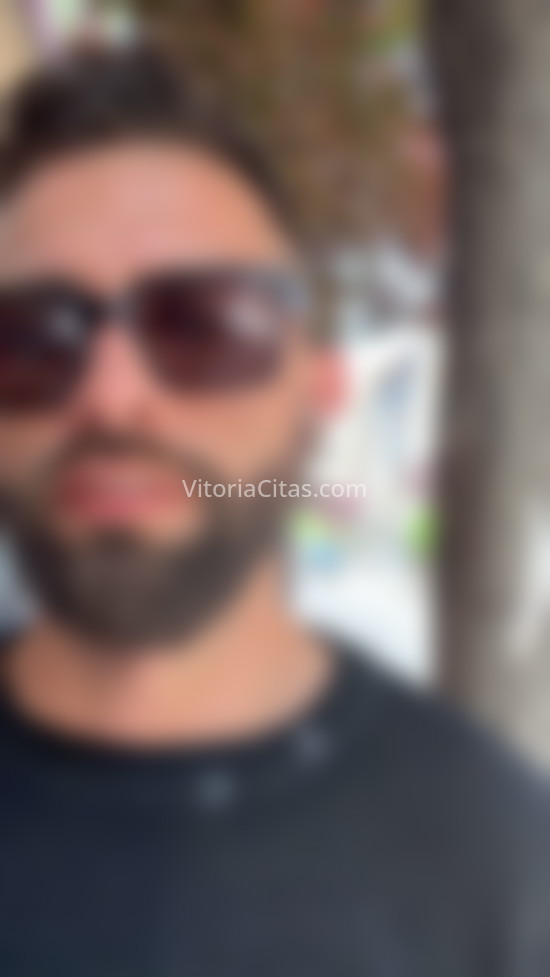 Carlos, chico latino. 632248137. Citas en VITORIA, VITORIA. www.vitoriacitas.com.