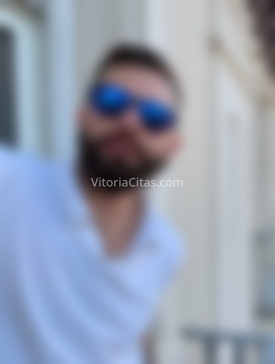 Carlos, chico latino. 632248137. Citas en VITORIA, VITORIA. www.vitoriacitas.com.