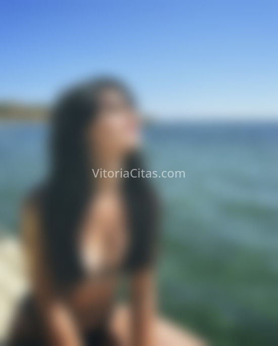 Valeria, jovencita colombiana. 613950109. Citas en VITORIA, VITORIA. www.vitoriacitas.com.
