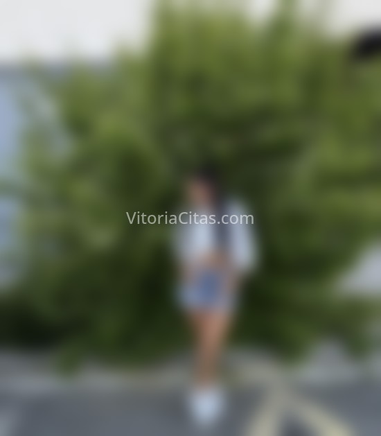 Valeria, jovencita colombiana. 613950109. Citas en VITORIA, VITORIA. www.vitoriacitas.com.