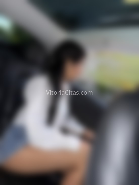 Valeria, jovencita colombiana. 613950109. Citas en VITORIA, VITORIA. www.vitoriacitas.com.