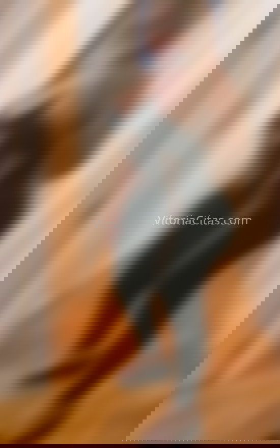 Natalia, divertida colombiana. 613436989. Citas en VITORIA, VITORIA. www.vitoriacitas.com.