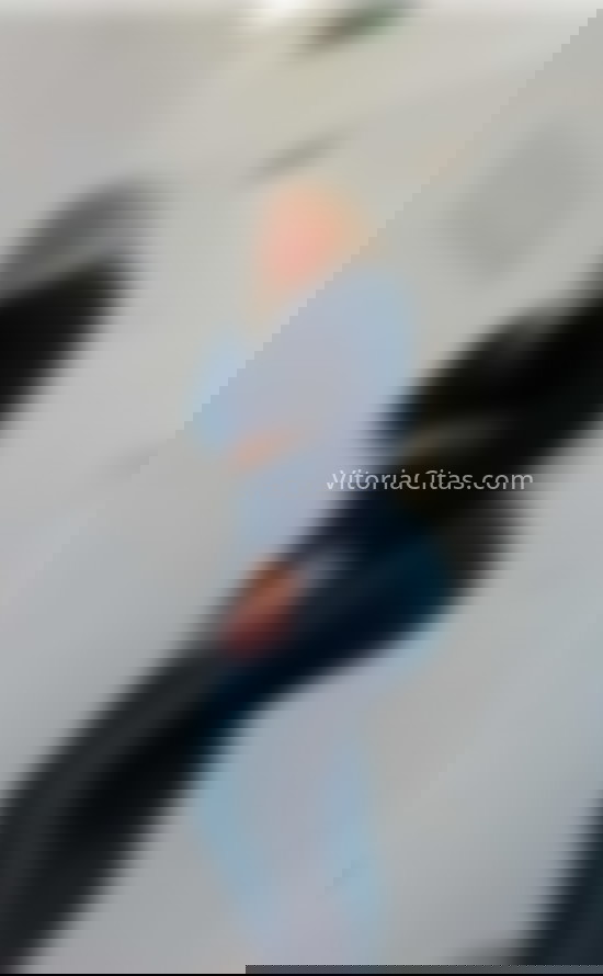 Natalia, divertida colombiana. 613436989. Citas en VITORIA, VITORIA. www.vitoriacitas.com.