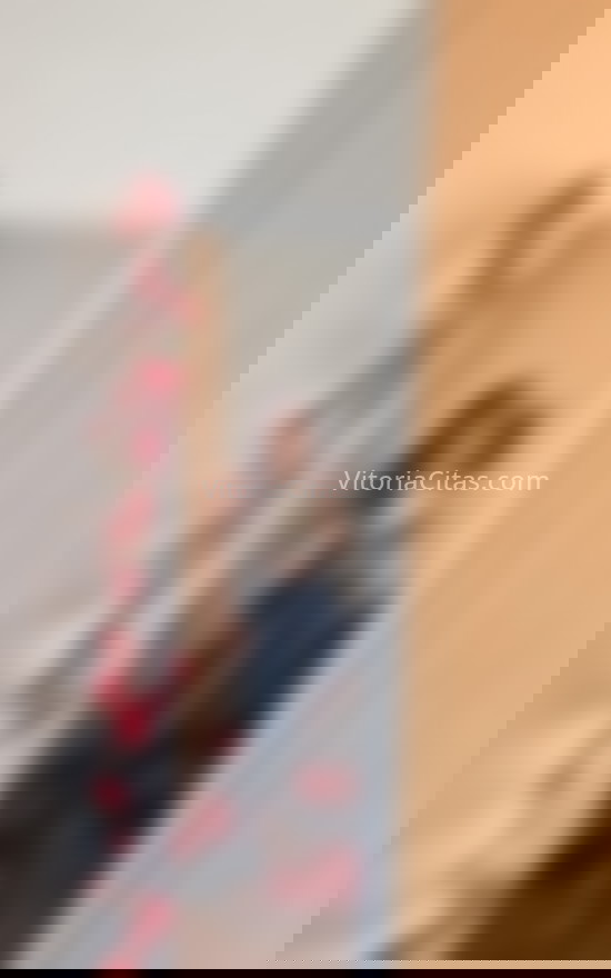 Brenda, joven colombiana . 613849833. Citas en VITORIA, VITORIA. www.vitoriacitas.com.