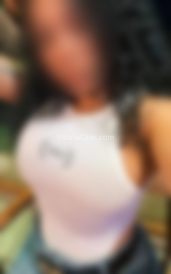 Kiara, mujer colombiana con buen rollo. 607030769. Citas en VITORIA, VITORIA. www.vitoriacitas.com.