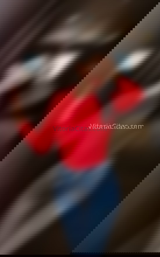 Leticia, chica elegante. 722658713. Citas en VITORIA, VITORIA. www.vitoriacitas.com.