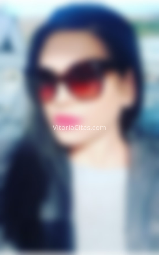 Leticia, chica elegante. 722658713. Citas en VITORIA, VITORIA. www.vitoriacitas.com.