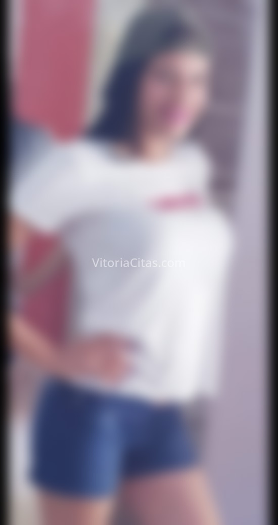 Leticia, chica elegante. 722658713. Citas en VITORIA, VITORIA. www.vitoriacitas.com.