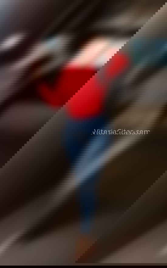 Leticia, chica elegante. 722658713. Citas en VITORIA, VITORIA. www.vitoriacitas.com.