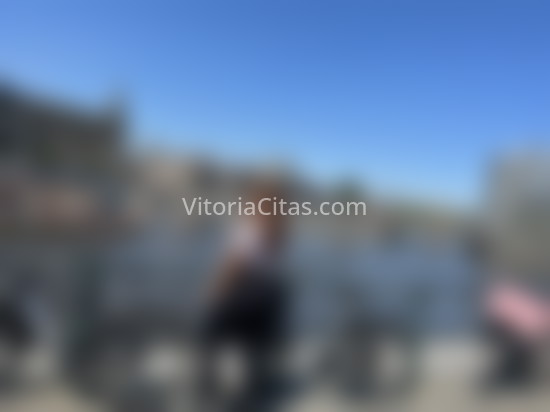 Nicoll, recién llegada a la ciudad . 657243221. Citas en VITORIA, VITORIA. www.vitoriacitas.com.