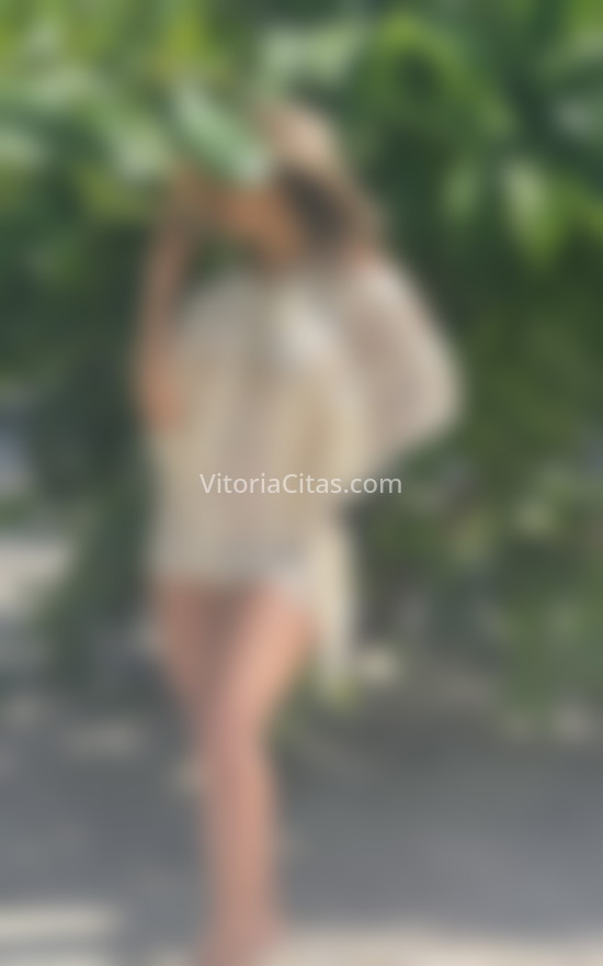Sofia, joven chica latina. 670354482. Citas en VITORIA, VITORIA. www.vitoriacitas.com.