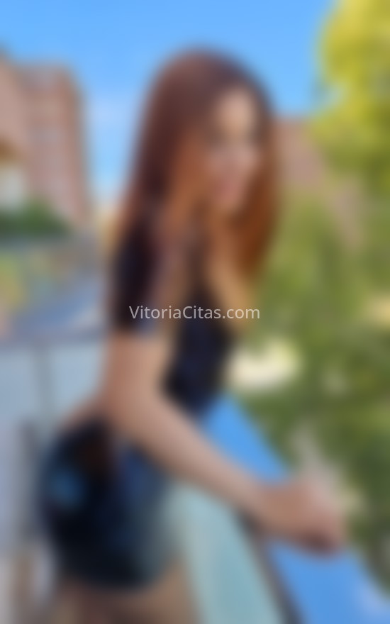 Kiannah, hermosa chilena de piel canela . 685387279. Citas en VITORIA, VITORIA. www.vitoriacitas.com.