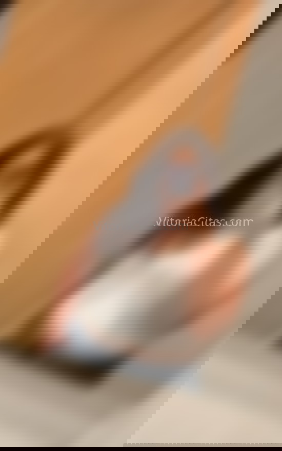 Karol, colombiana. 613227241. Citas en VITORIA, VITORIA. www.vitoriacitas.com.