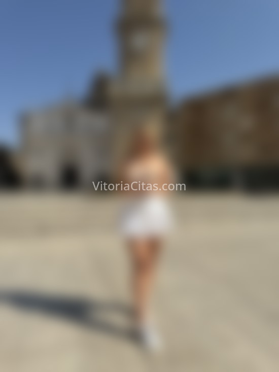 Valeria, joven colombiana . 643422301. Citas en VITORIA, VITORIA. www.vitoriacitas.com.
