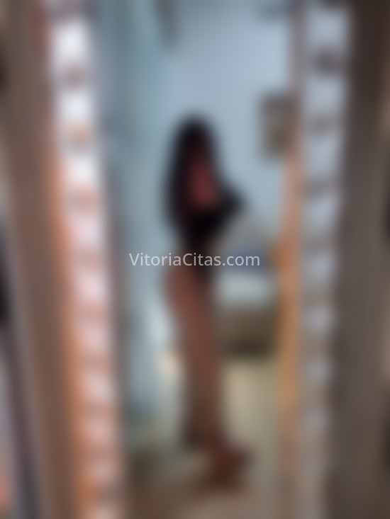 Ámbar, recién llegada . 641204431. Citas en VITORIA, VITORIA. www.vitoriacitas.com.