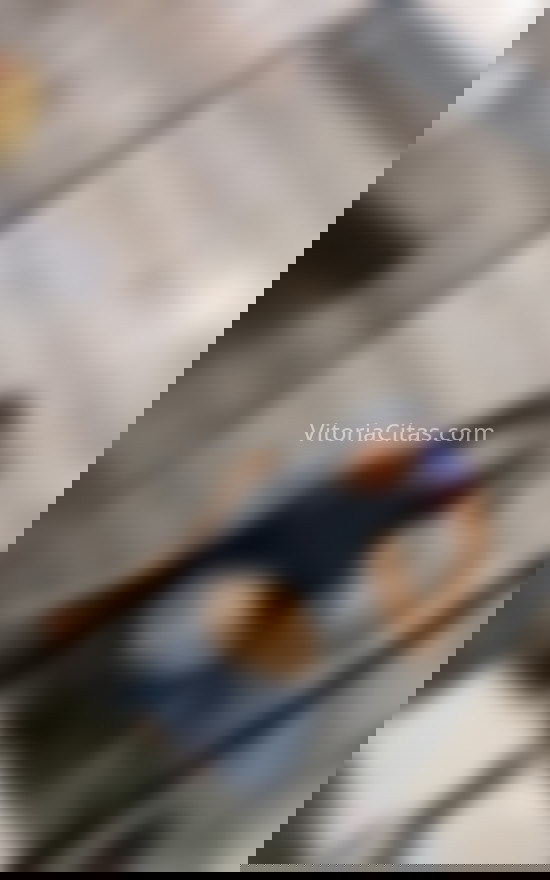 Laura, joven enrollada . 631662803. Citas en VITORIA, VITORIA. www.vitoriacitas.com.
