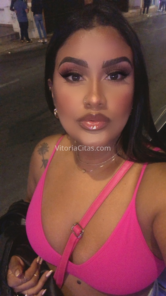Juliana, chica brasileña . 647549930. Citas en VITORIA, VITORIA. www.vitoriacitas.com.