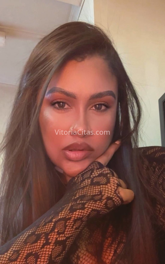 Juliana, chica brasileña . 647549930. Citas en VITORIA, VITORIA. www.vitoriacitas.com.