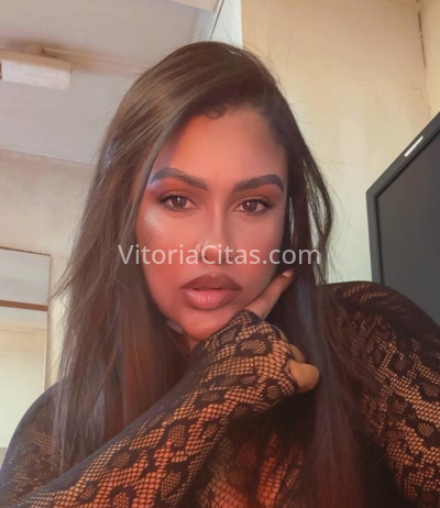 Juliana, chica brasileña . 647549930. Citas en VITORIA, VITORIA. www.vitoriacitas.com.