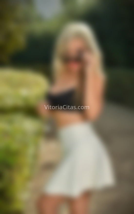 Juliana, rubia con mucha vitalidad. 643753068. Citas en VITORIA, VITORIA. www.vitoriacitas.com.