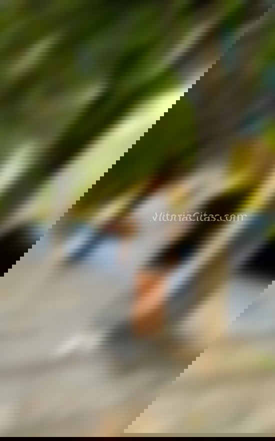 Frida, preciosa jovencita colombiana . 615339987. Citas en VITORIA, VITORIA. www.vitoriacitas.com.