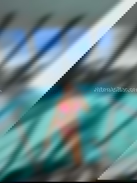 Frida, preciosa jovencita colombiana . 615339987. Citas en VITORIA, VITORIA. www.vitoriacitas.com.