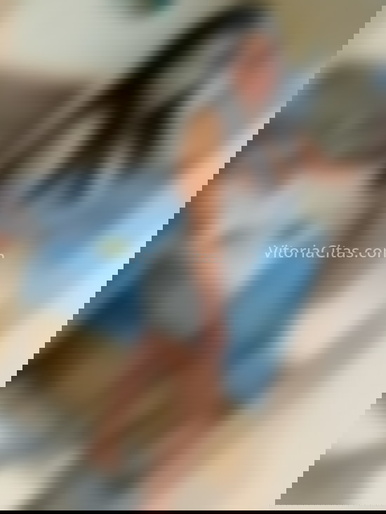 Luna, colombiana extrovertida  . 634392124. Citas en VITORIA, VITORIA. www.vitoriacitas.com.