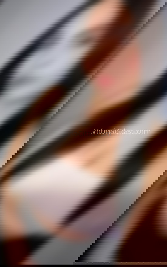 Luna, colombiana extrovertida  . 634392124. Citas en VITORIA, VITORIA. www.vitoriacitas.com.