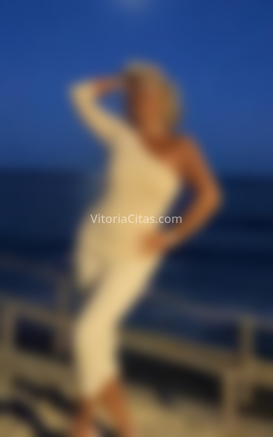Norma, mujer española con estilo único. 635659610. Citas en VITORIA, VITORIA. www.vitoriacitas.com.