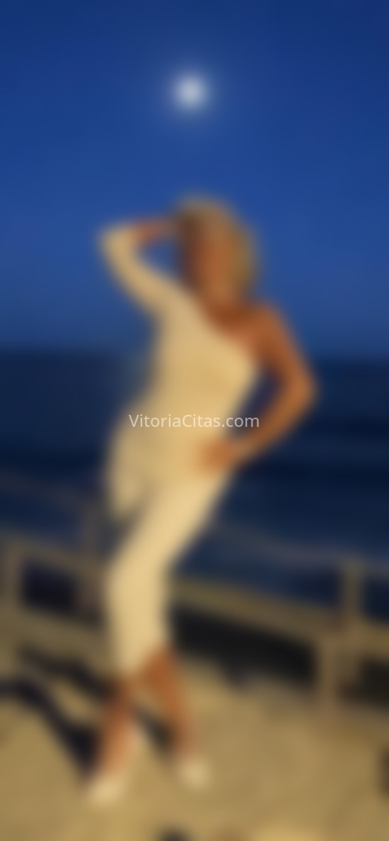 Norma, mujer española con estilo único. 635659610. Citas en VITORIA, VITORIA. www.vitoriacitas.com.