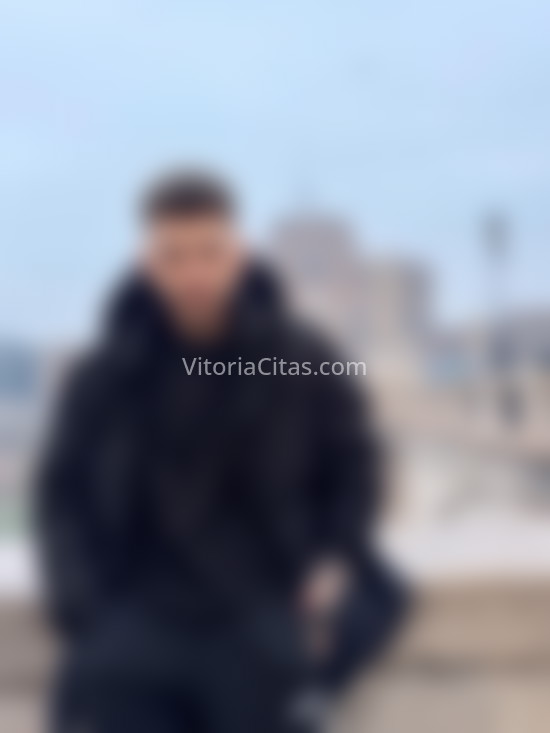 Felipe, colombiano recién llegado. 624048920. Citas en VITORIA, VITORIA. www.vitoriacitas.com.