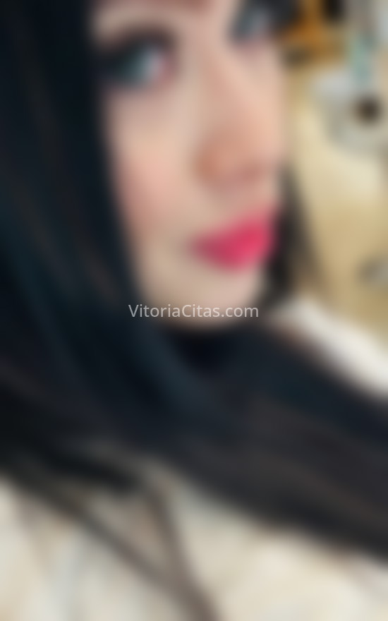 Sabrina, jovencita colombiana . 613226440. Citas en VITORIA, VITORIA. www.vitoriacitas.com.